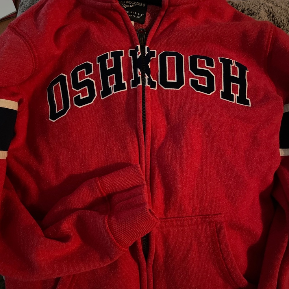 Gently used Oshkosh zip up hoodie.